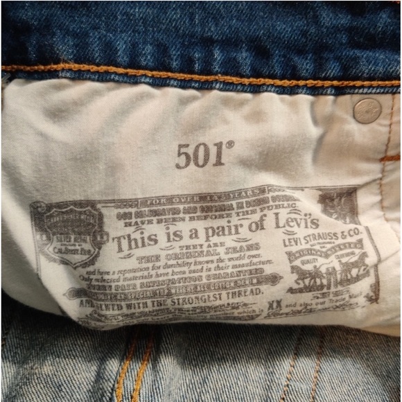 Levi's 501 Raw Hem High Rise Denim Shorts W30 EUC sz 30 - Picture 4 of 11